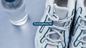 Read more about the article How to Wash Running Shoes the Right Way